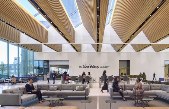 Disney znów zwalnia. Kilkaset osób straci pracę