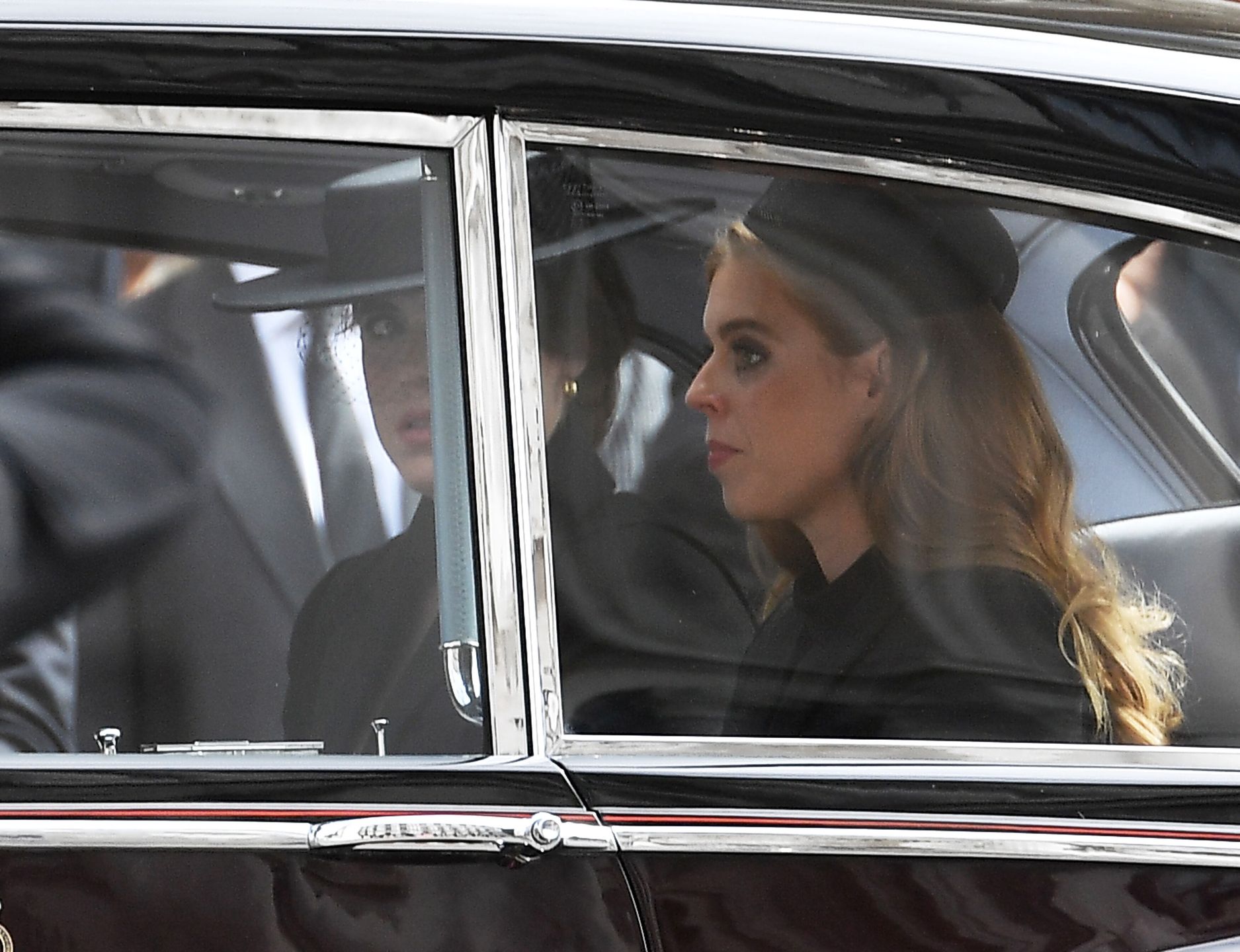 Księżniczka Beatrycze po pogrzebie królowej Elżbiety II