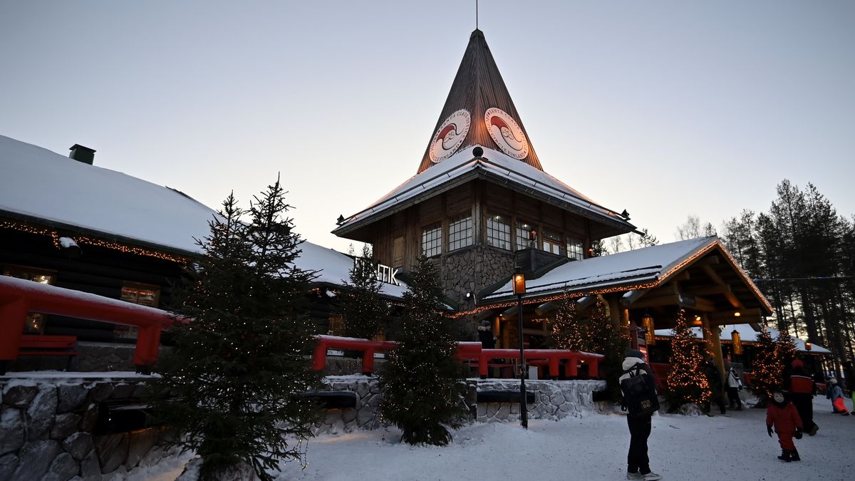 Z Warszawy do Świętego Mikołaja. LOT uruchamia nowe połączenie