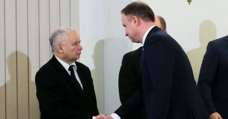 Iskrzy między Pałacem Prezydenckim a PiS. Kaczyński krytykuje otoczenie Dudy