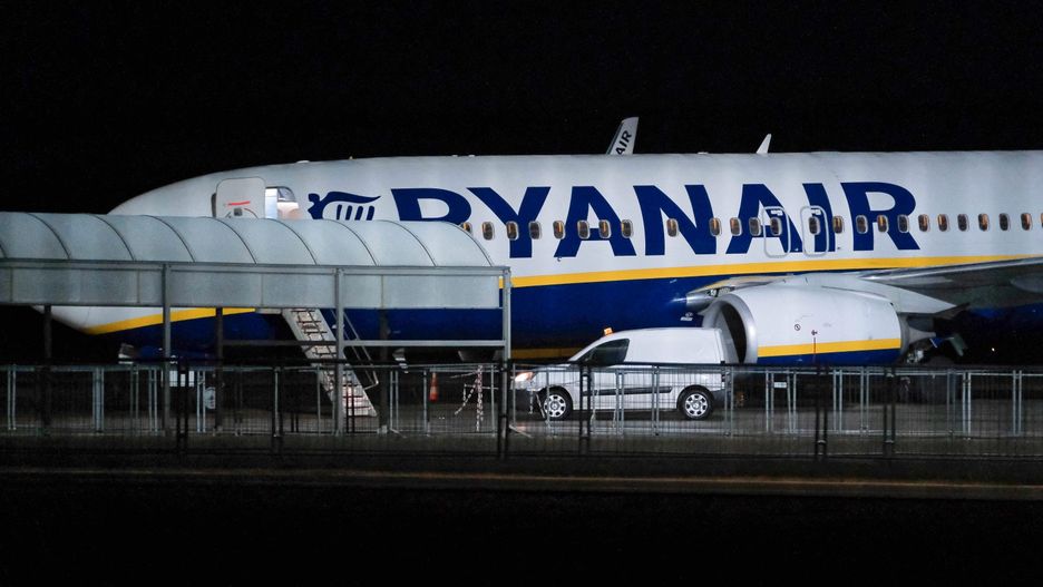 Alarm bombowy na lotnisku w Modlinie 