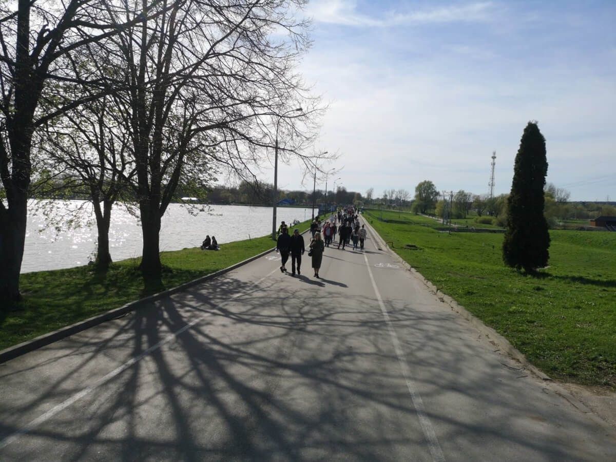 Niedziela nad Zalewem Zemborzyckim
