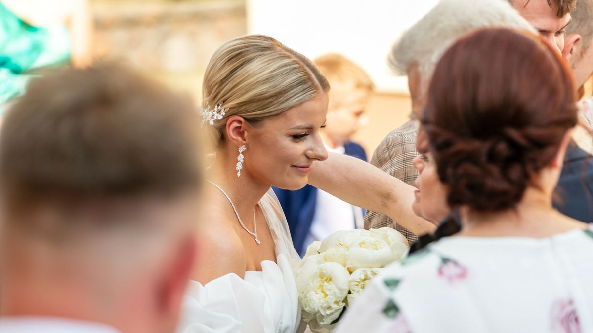 Ada i Micha? z "Rolnik szuka ?ony" wzi?li ?lub
16-07-2023 BIALYSTOK RUTKI KOSSAKI SLUB ADRIANNY I MICHALA ROLNIK SZUKA ZONY FOT. WOJCIECH WOJTKIELEWICZ / KURIER PORANNY GAZETA WSPOLCZESNA / POLSKA PRESS
Wojciech Wojtkielewicz