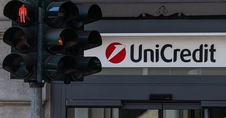 Przed laty wycofali się z Polski. Teraz interesują się polskimi bankami