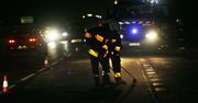 Dolny Śląsk: Wypadek na DK8. Ciężarówka zawisła na barierach