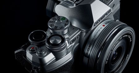 OM-D E-M10 Mark IV - bezlusterkowiec, który nie będzie od Ciebie wiele wymagał