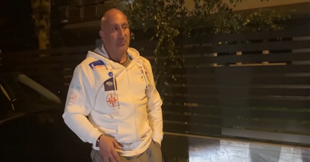 Awantura na konferencji. Nagle Marcin Najman wyciągnął... broń!
