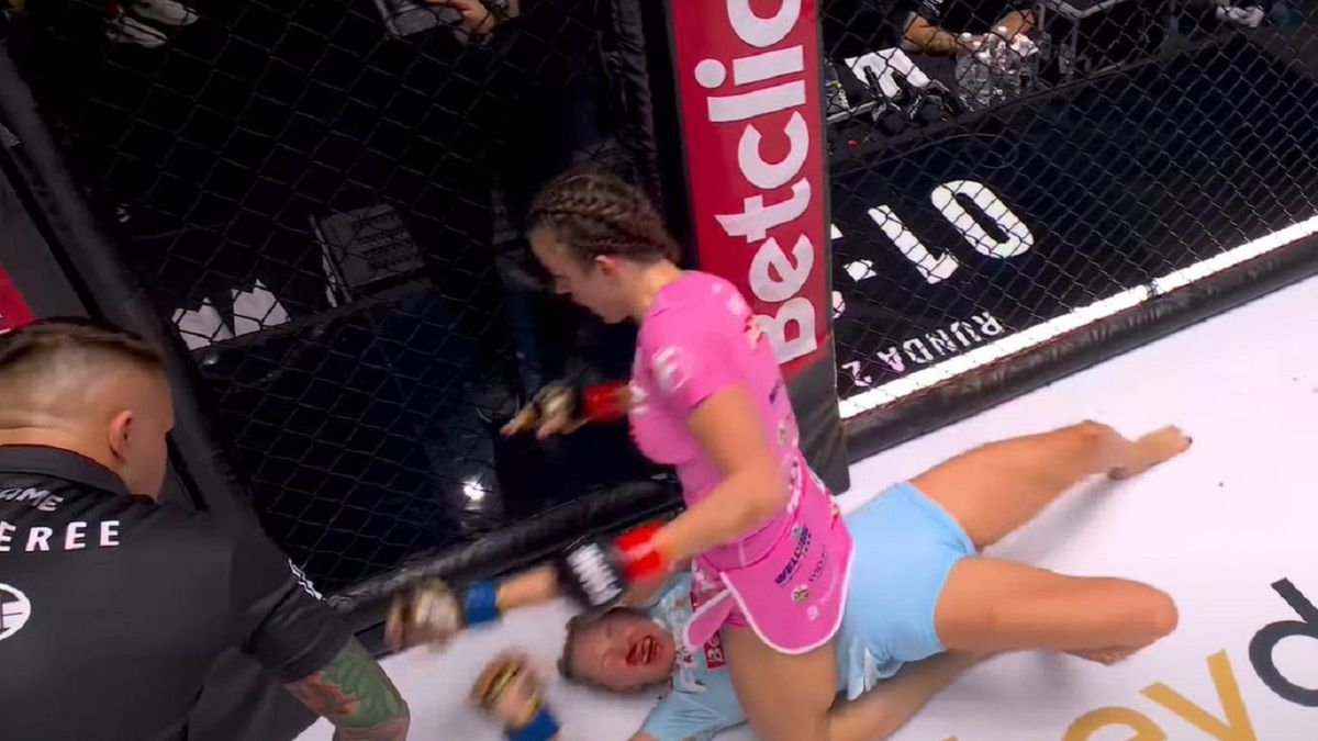 Wiktoria Jaroniewska wygrywa z Martą Rentel