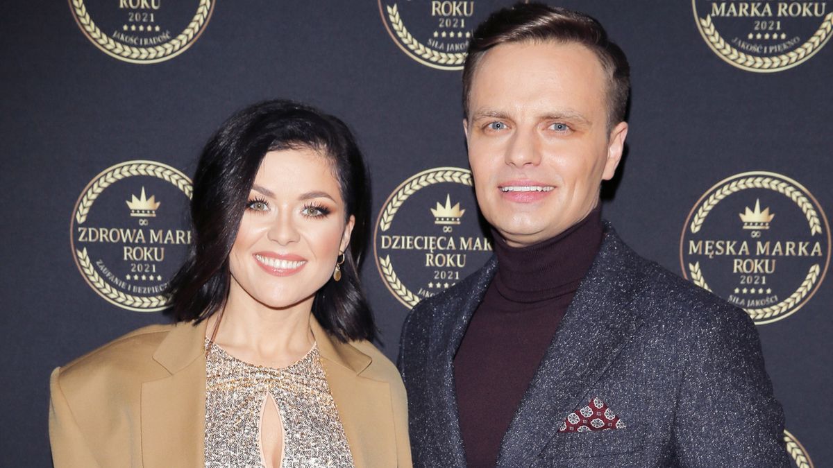 scena z: Katarzyna Cichopek, Marcin Hakiel, SK:, , fot. Podlewski/AKPAGala Marki Roku 2020/2021, Katarzyna Cichopek, Marcin Hakiel