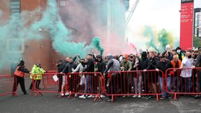 Rzucił flarą w policjantów. Dotkliwa kara dla kibica Manchesteru United