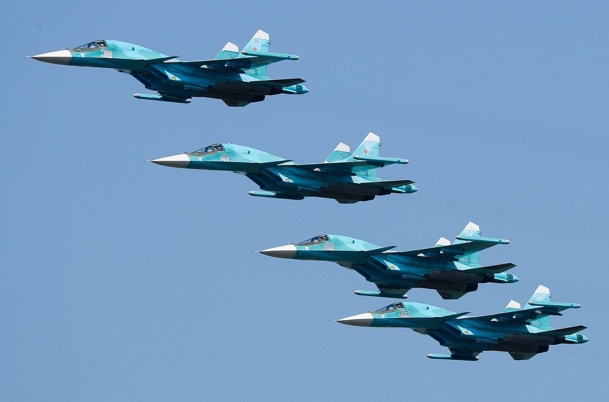 Siły rosyjskie zaatakowały lotnisko wojskowe w obwodzie żytomierskim. Pociski zrzuciły samoloty Su-34 z terytorium Białorusi