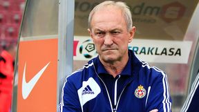 Smuda w niedzielę słucha nie tylko księdza na ambonie