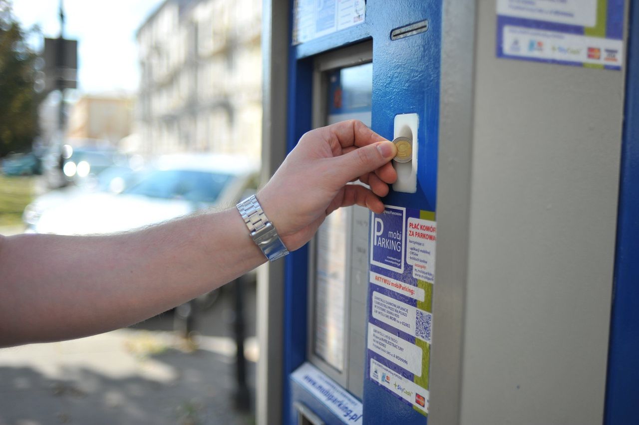 Szczecin: Ludzie myśleli, że opłacają mandaty. Pieniądze trafiały do oszustów
