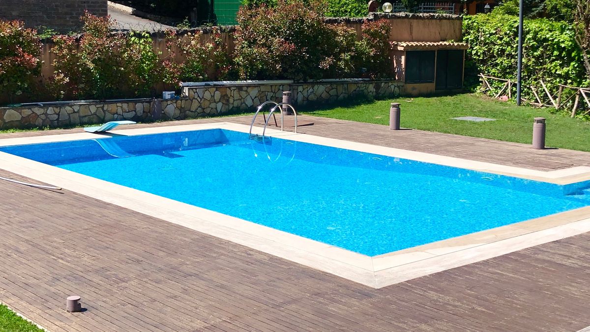 Francuz odkrył skarb podczas kopania dołu na basen 