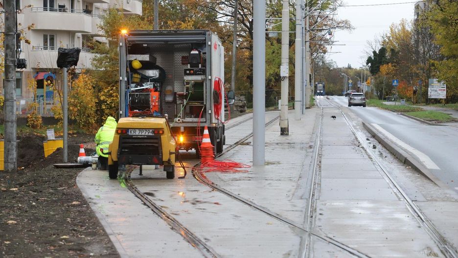 Mijanka minęła się z celem . Na skrzynki pocztowe motorniczowie MPK Wrocław przed weekendem dostali maile, żeby jeździć po staremu i z nowej inwestycji nie korzystać