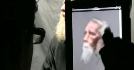 Obraz palcem na iPadzie malowany [wideo]