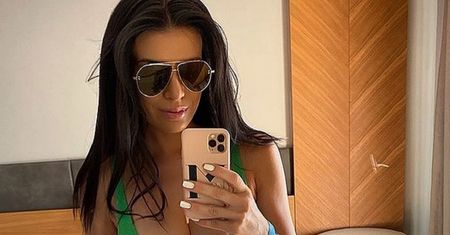 Była partnerka Rzeźniczaka na rajskich wakacjach. Zachwyca w bikini