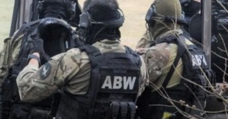Robili zdjęcia i wysyłali je na Białoruś. Wkroczyła ABW, są zatrzymani