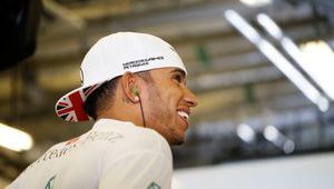 Ojciec Hamiltona: Lewis może zdobyć tytuł nawet w połowie sezonu
