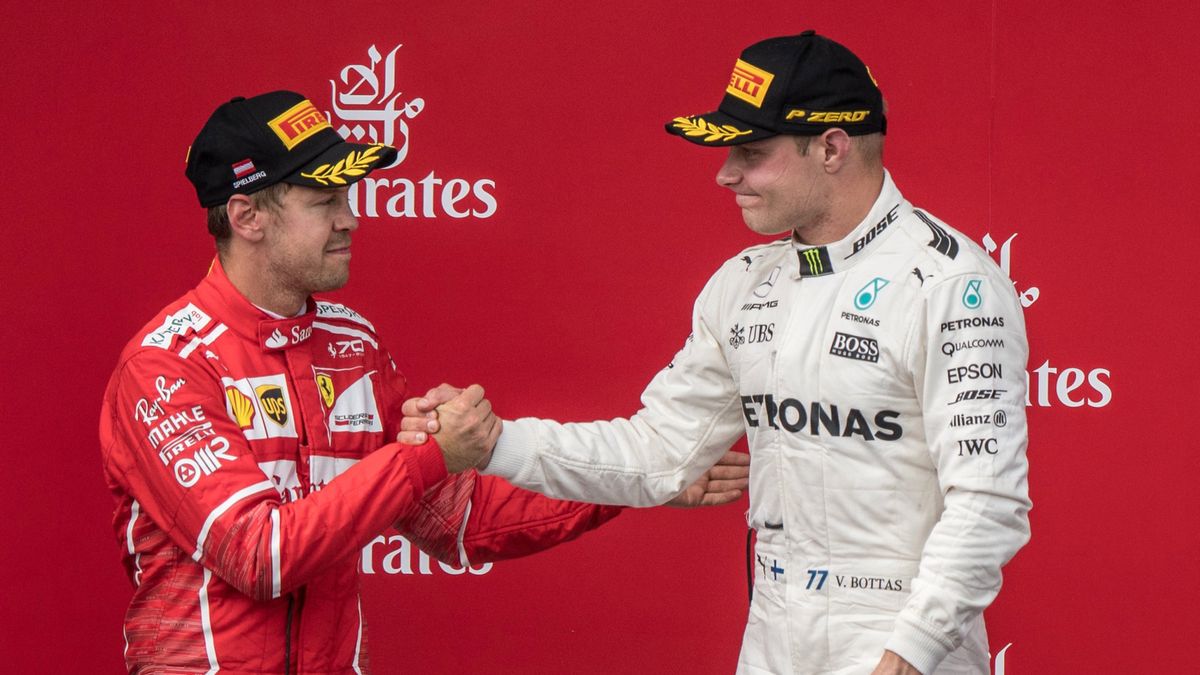 Zdjęcie okładkowe artykułu: PAP/EPA / CHRISTIAN BRUNA / Sebastian Vettel - Valtteri Bottas