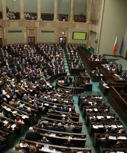 Ogromne zamieszanie na ostatniej prostej. Sejm zajmuje się cenami prądu