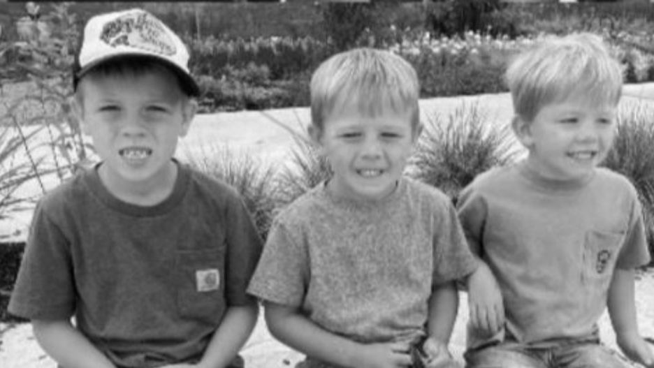 "Prawdziwa egzekucja". Z zimną krwią zastrzelił trzech synów