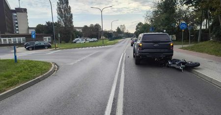 17-letni motocyklista uderzył w samochód!