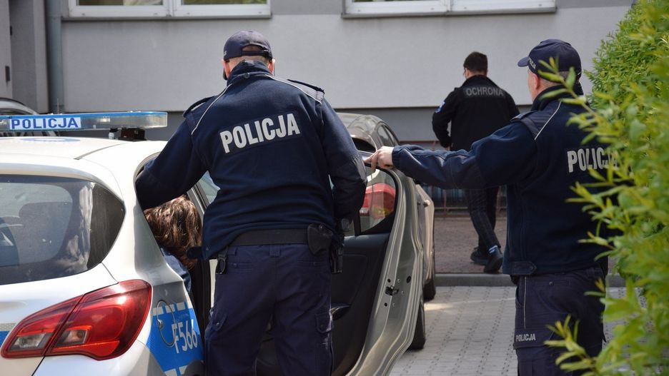 Areszt dla Daniela Sz. podejrzanego o zabójstwo 6-latka oraz dla matki chłopca. Dziecko znaleziono martwe 7 lipca w Zduńskiej Woli