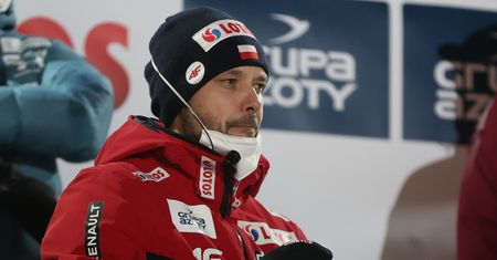 Pokerowa zagrywka trenera polskich skoczków. "Coś trzeba było zrobić"