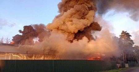 Gigantyczny pożar na Podkarpaciu. Kłęby dymu widziano z daleka