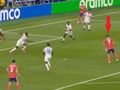 Szczęśliwe trafienie Szkotów. Zobacz, jak padł zwycięski gol