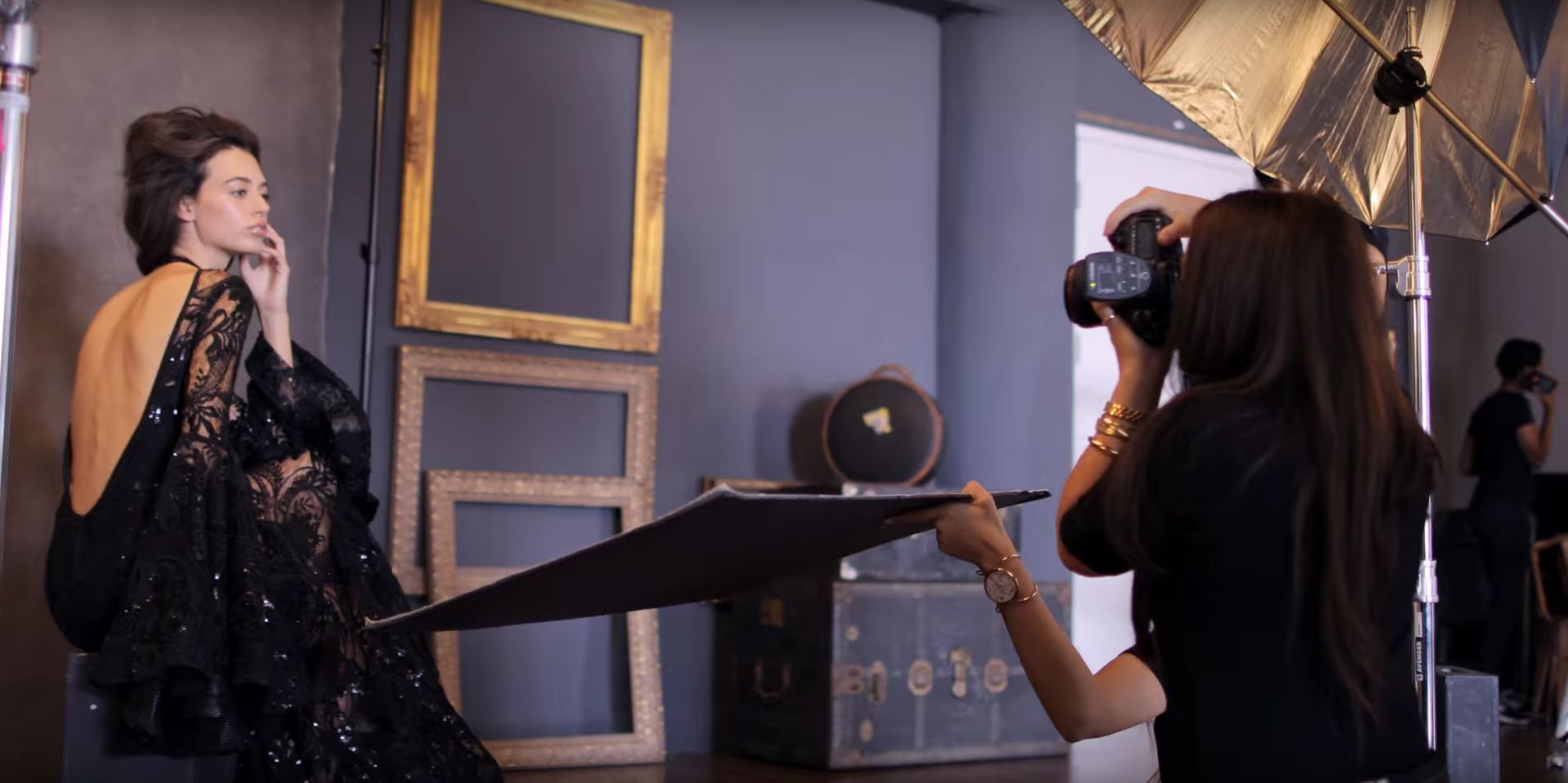 4 fotografom zostało rzucone wyzwanie zrobienia zdjęć do wystawy w 24 godziny. Czy podołali temu zadaniu? 2