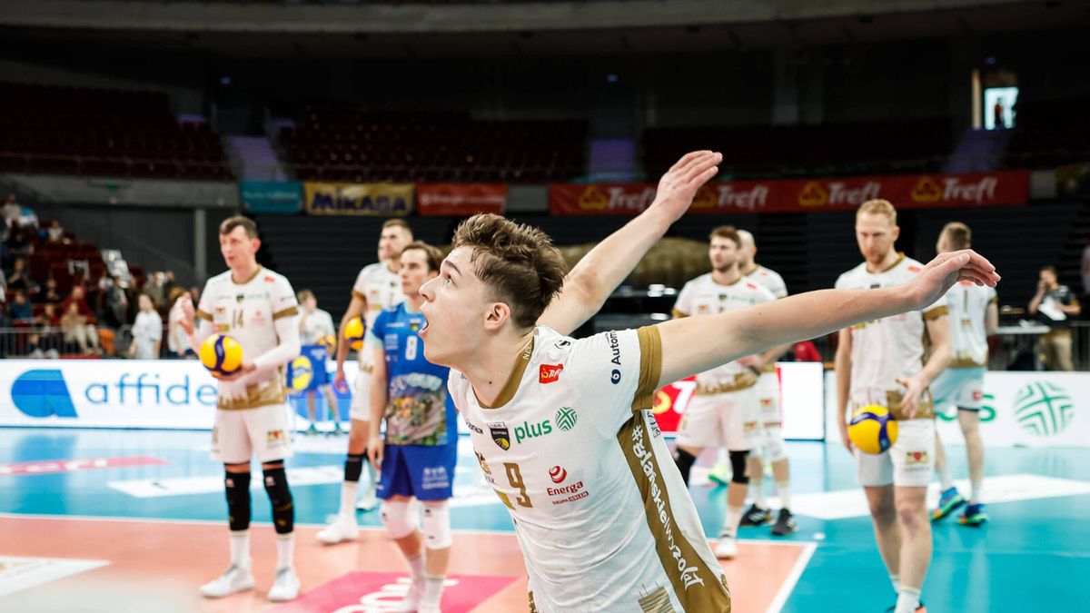 Materiały prasowe / 058sport/PlusLiga / Na zdjęciu: Aliaksei Nasewicz