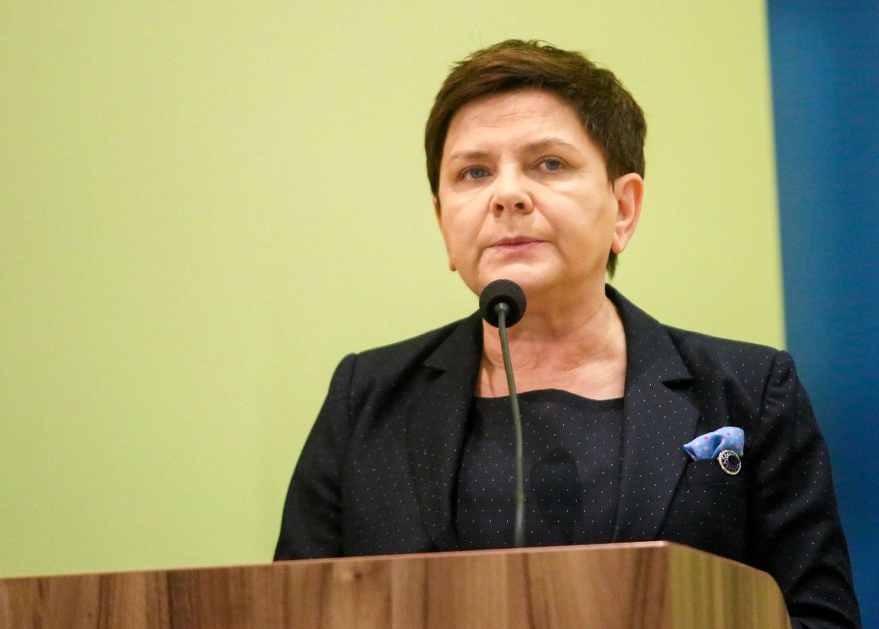 Beara Szydło wini opozycję za problem z pieniędzmi na Krajowy Plan Odbudowy