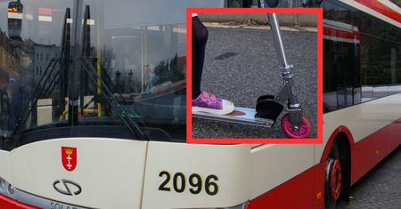 Dziecko nie mogło wejść do autobusu z hulajnogą. ZTM wyjaśnia