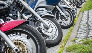 Polacy nie chcą już motorowerów. Wolą duże i drogie motocykle