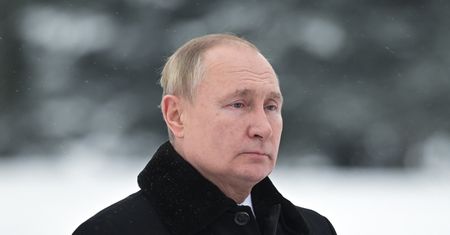 "Huśtawka Putina”. Były premier o sytuacji na Ukrainie