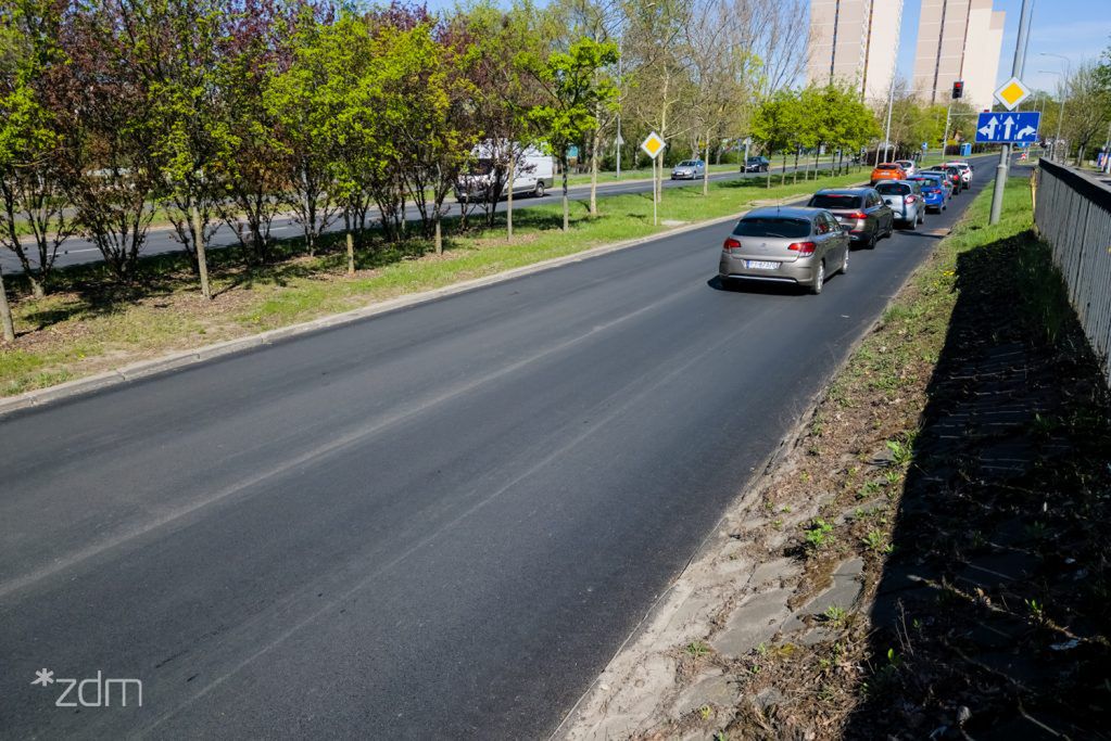 Ulica Chartowo w Poznaniu już bez utrudnień. Zakończono remont nawierzchni wschodniej jezdni