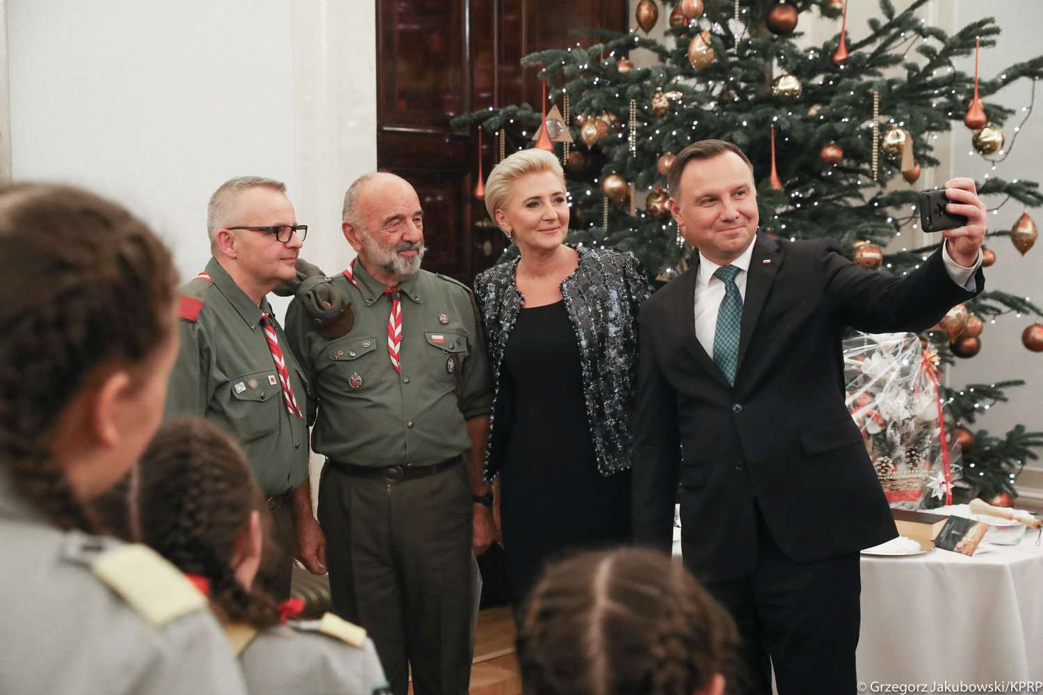 Agata Duda w cekinowej marynarce