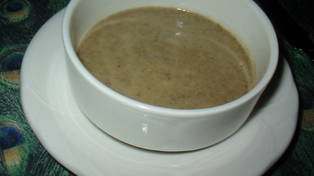 Zupa krem z grzybów o niskiej zawartości sodu (do kupienia gotowa do spożycia)