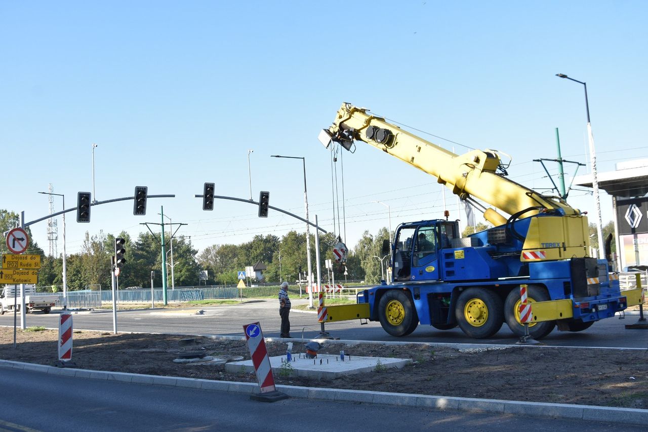 Świętochłowice: Remont na Bytomskiej dobiega końca. "Rekordowe tempo remontu" Drogopolu. Będą też zmiany przy DTŚ