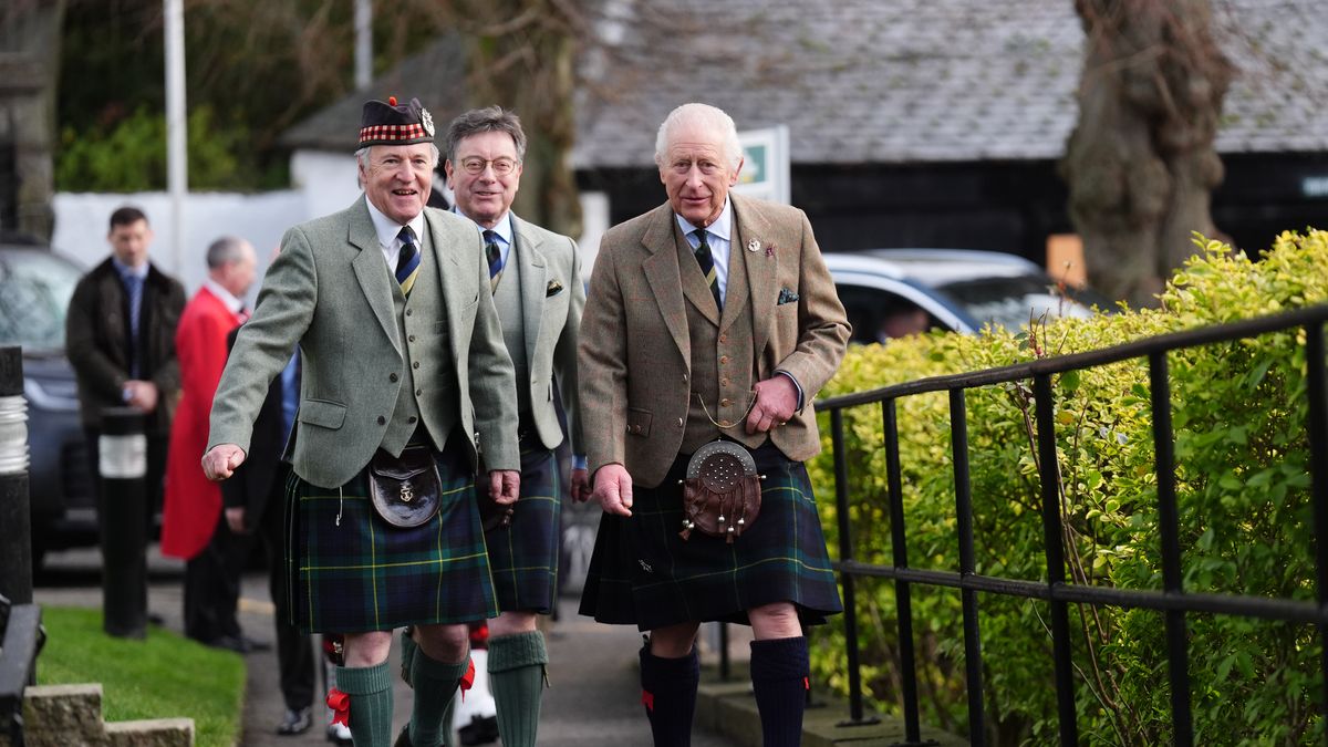 ABERDEEN, SCOTLAND - JANUARY 20: King Charles III arrives for a visit to the Gordon Highlanders Museum to view recent renovations on January 20, 2025 in Aberdeen, United Kingdom. The museum is an independent self-financed museum governed by a charitable trust, which seeks to preserve the heritage of the Gordon Highlanders, and uses their stories to help people understand what it means to have served in a Highland Regiment. (Photo by Andrew Milligan - WPA Pool/Getty Images)