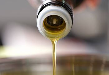 Wystarczą dwie łyżki dziennie. Tak zminimalizujesz ryzyko zawału