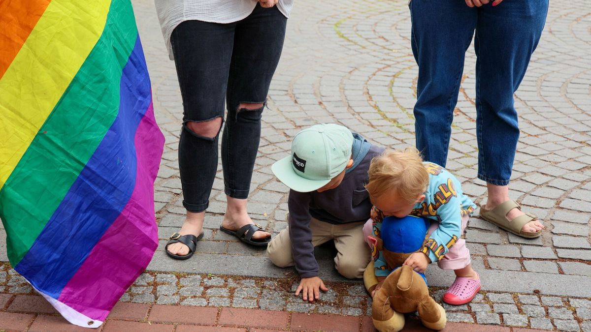 Konferencja prasowa KPH ws. projektu o związkach partnerskich