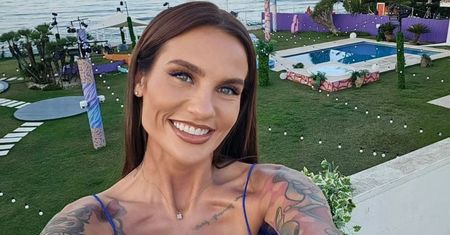 Karolina Gilon prezentuje wyćwiczoną sylwetkę w bikini. Fani zachwycają się: "Te nogi NIE MAJĄ KOŃCA" (WIDEO)