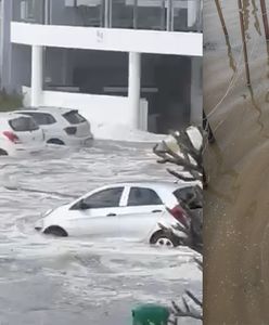 Atlantyk wdarł się do restauracji. Gigantyczny przypływ niszczył w RPA