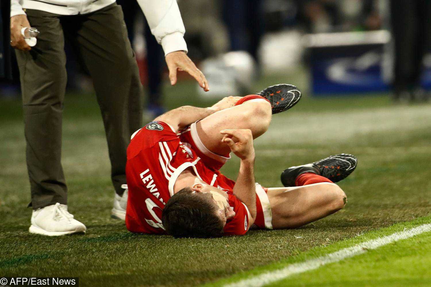 Robert Lewandowski z podbitym okiem na meczu FC Sevilla – Bayern Monachium