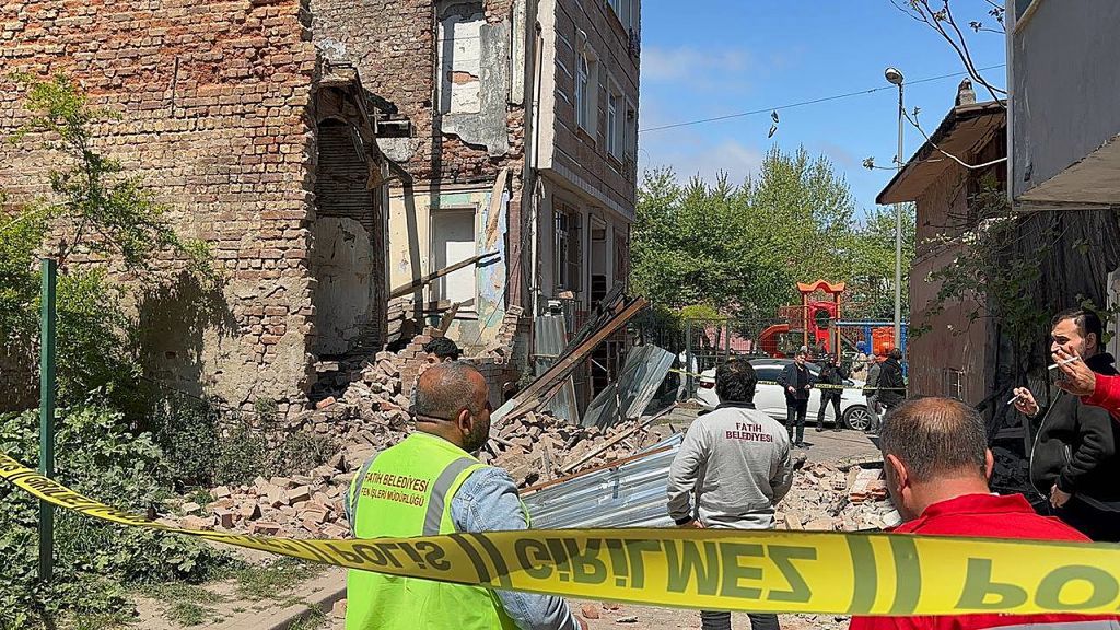 Trzęsienie ziemi w Stambule. Przypominamy, jak zachować się podczas kataklizmu