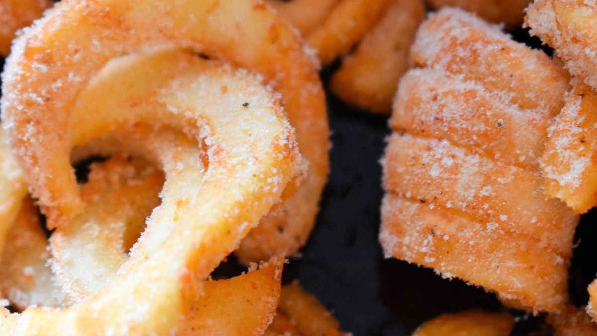 Dosalanie potraw jest szczególnie groźne dla zdrowia