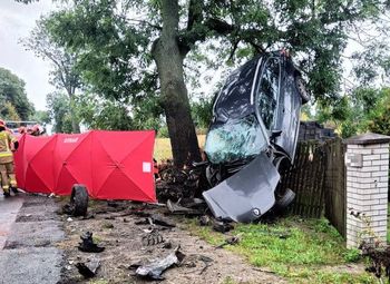 Ślęzany: Śmiertelny wypadek. Nie żyje kierowca, wśród rannych dziecko